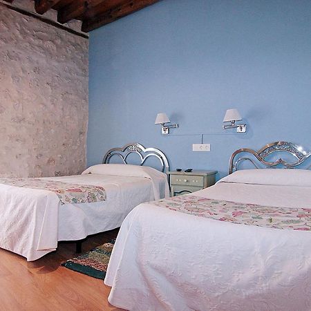 Hotel Rural Los Abuelos Montemayor de Pililla Buitenkant foto