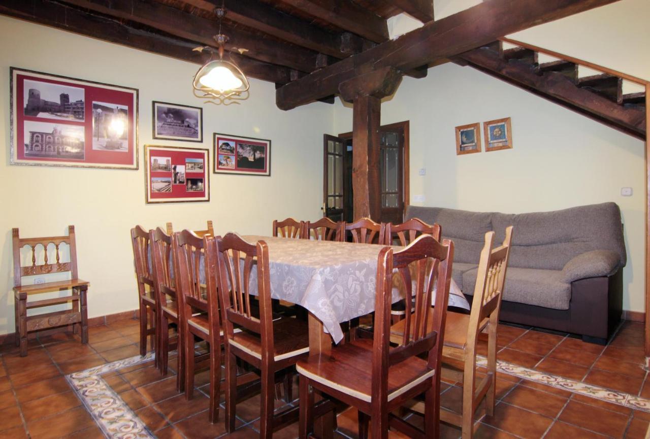 Hotel Rural Los Abuelos Montemayor de Pililla Buitenkant foto