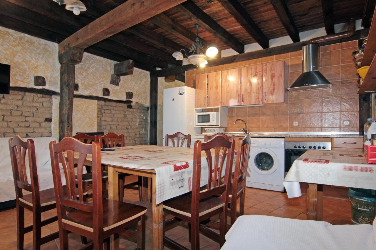 Hotel Rural Los Abuelos Montemayor de Pililla Buitenkant foto